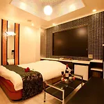 Hotel Luna (Adults Only)